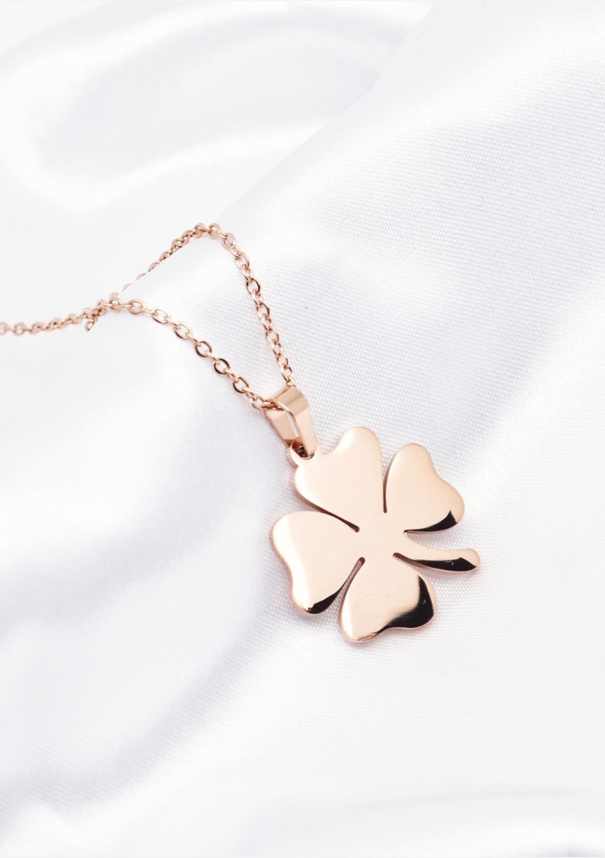 Collier Trèfle Rose Doré - CL-033