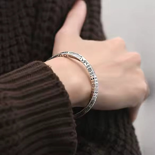 Tendances bijoux fantaisie 2025 : ce que vos clients vont adorer !