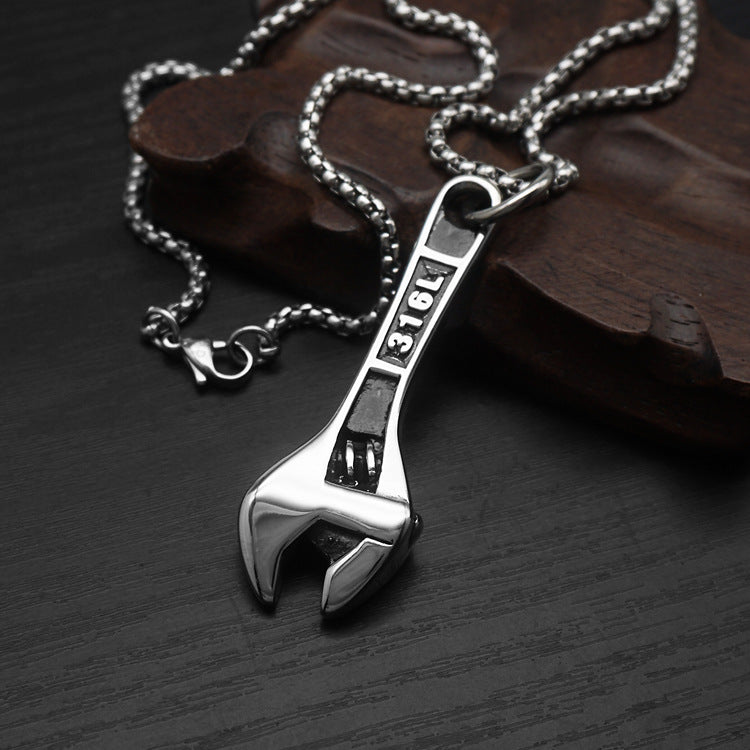 Collier Homme Clé à molette - CLH-561