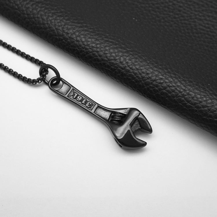 Collier Homme Clé à molette - CLH-561