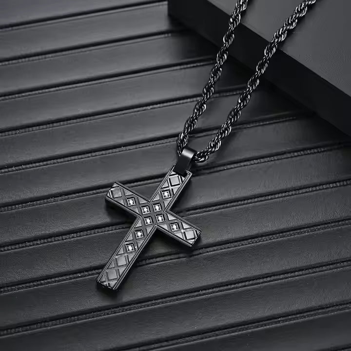 Collier Croix Noire CLH-456