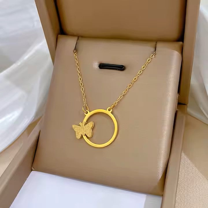 Collier Femme Assortiment 12 pièces CL-074